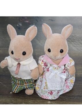 Calico Critters Kangaroo Mom and Dad